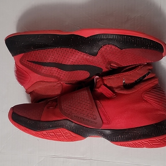 Nike Zoom Hyperrev University Red size 13 - Picture 4 of 10